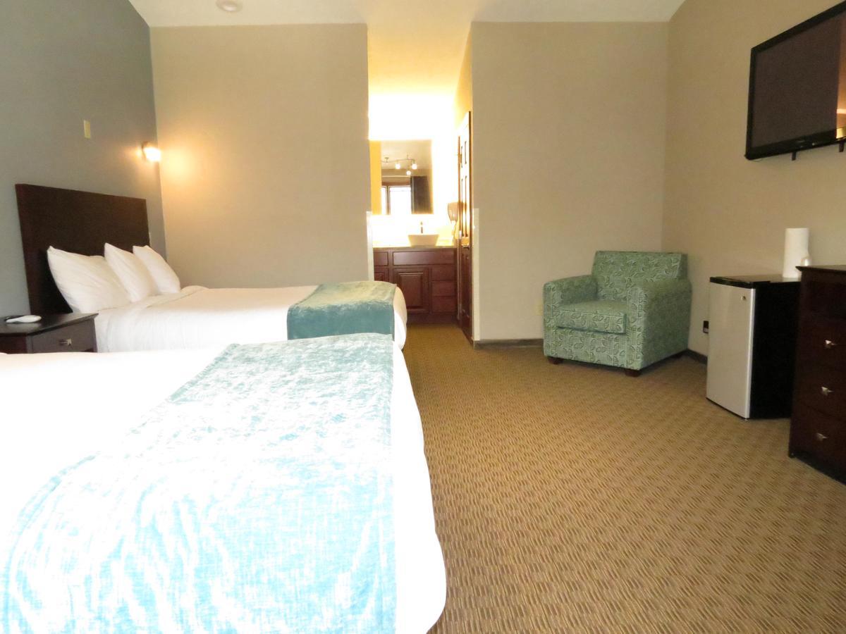 Edgewater Hotel And Suites Put-in-Bay Exteriör bild