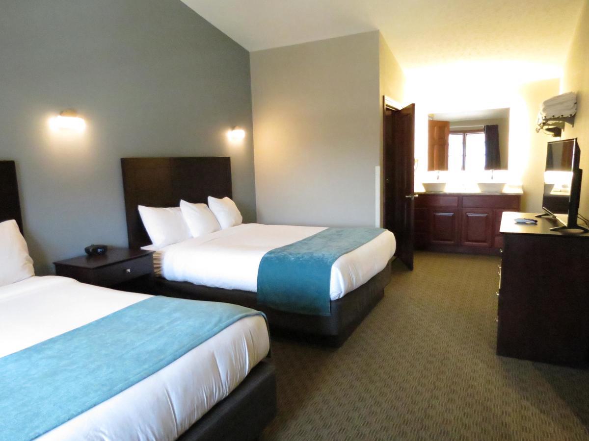Edgewater Hotel And Suites Put-in-Bay Exteriör bild